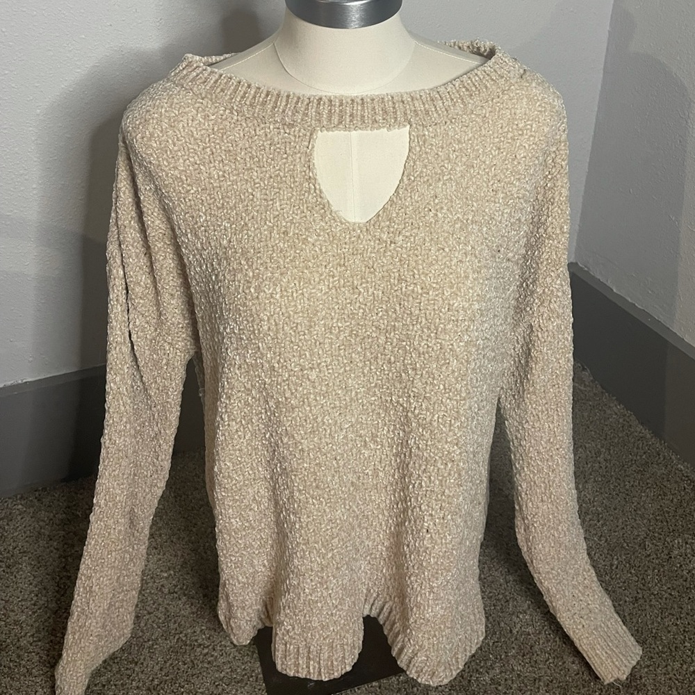 Maurices Tan/Cream Knit Sweater